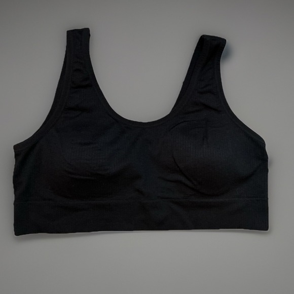 Torrid Curvy Black Bralette Size 3 Ribbed Texture Comfort Stretch Pullover - Picture 1 of 5